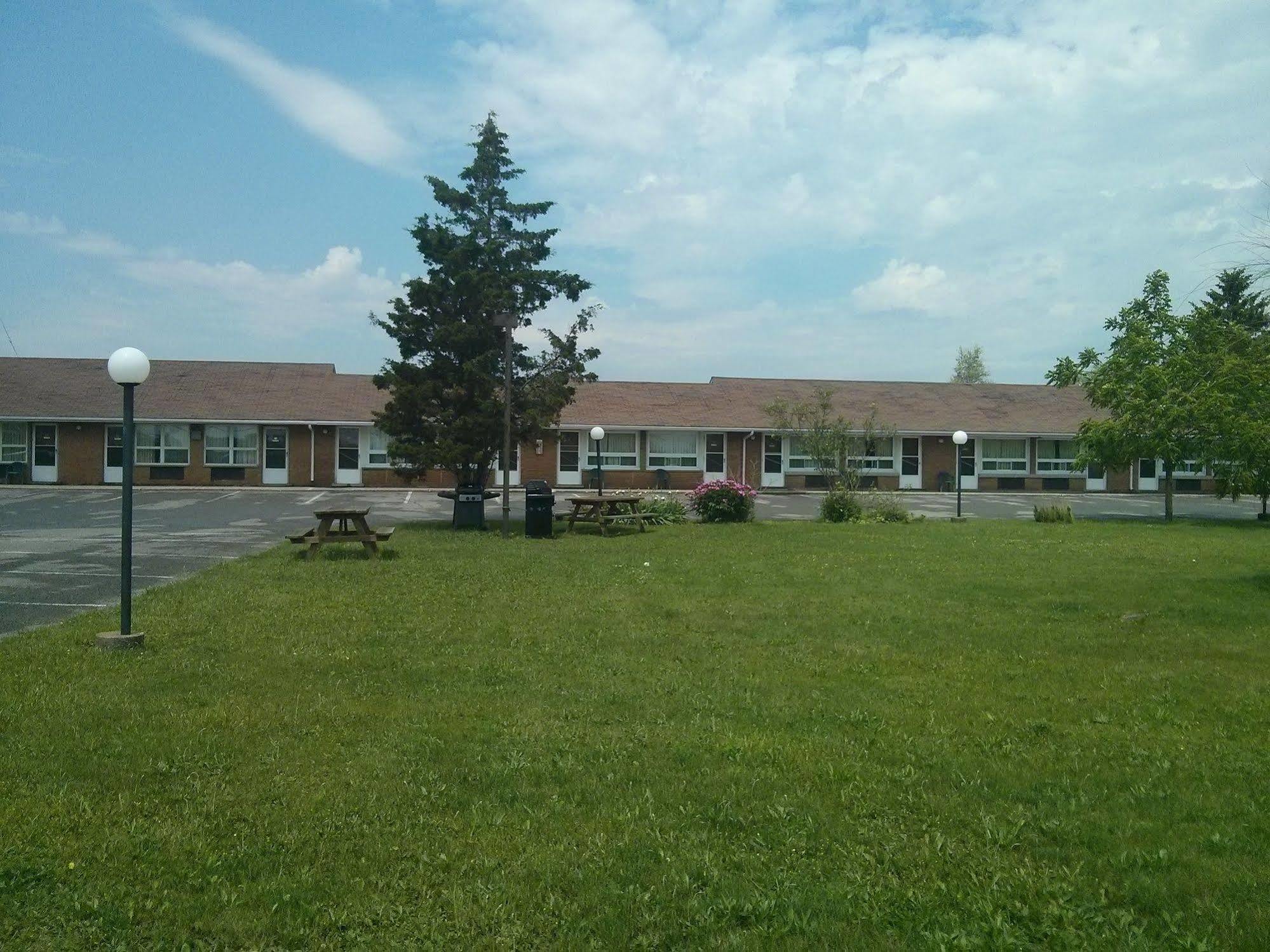 Port Motel Port Colborne Exterior photo